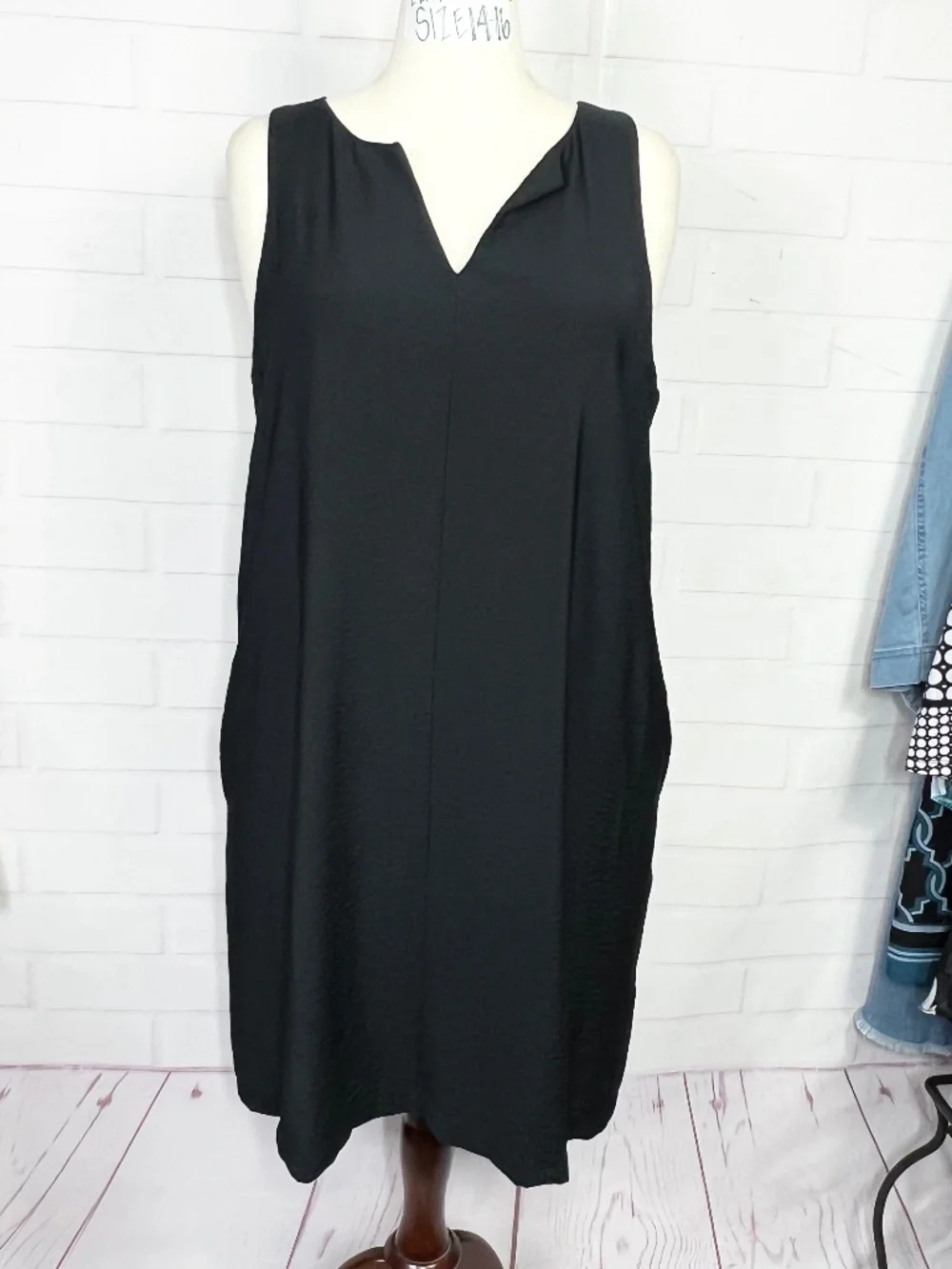 👗|•BANANA REPUBLIC•| Black Loose Fitting Dress w/ Pockets Size XL